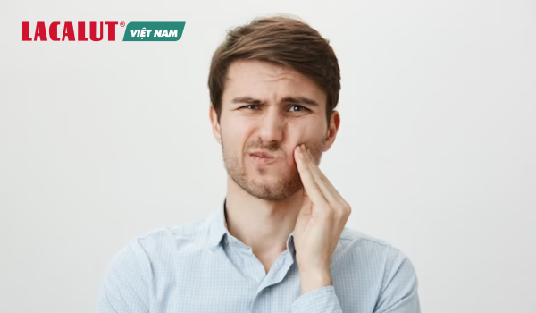 răng ê buốt đau nhức khó chịu